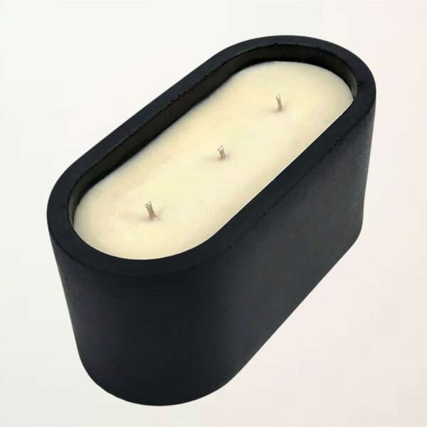 Oval Candle I Black